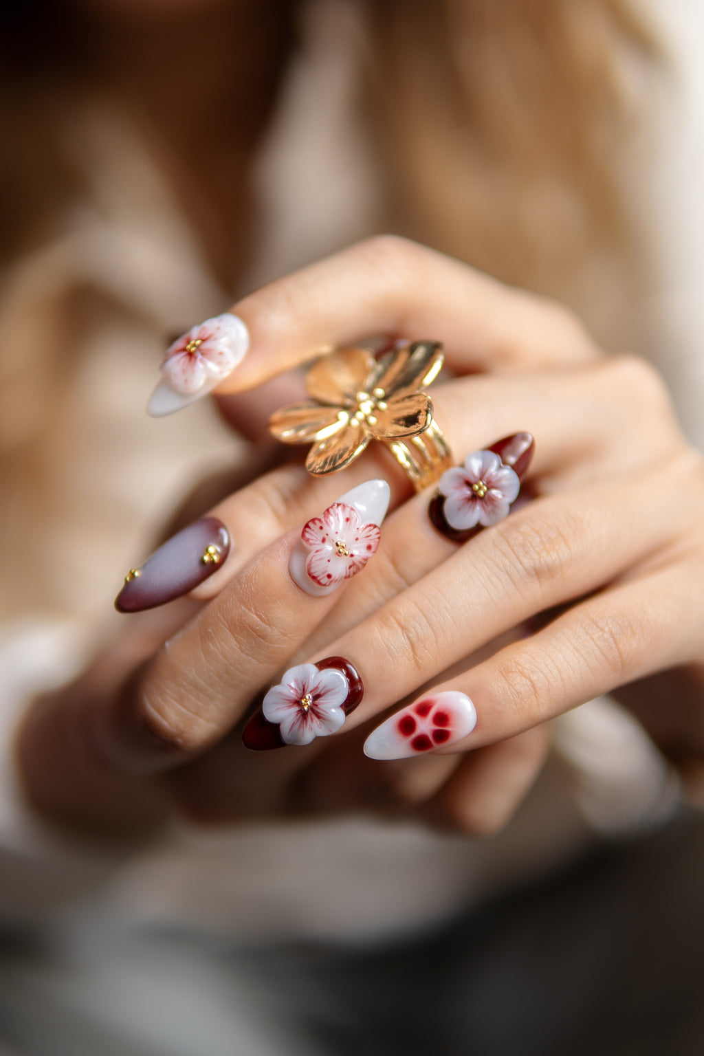 Fleur de Prune Écarlate